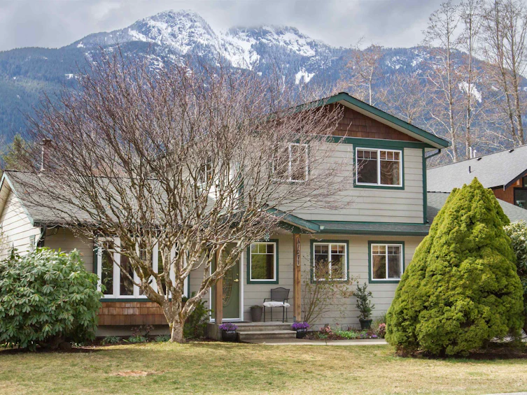 41271 Meadow Avenue, Squamish, BC, V0N 3G0