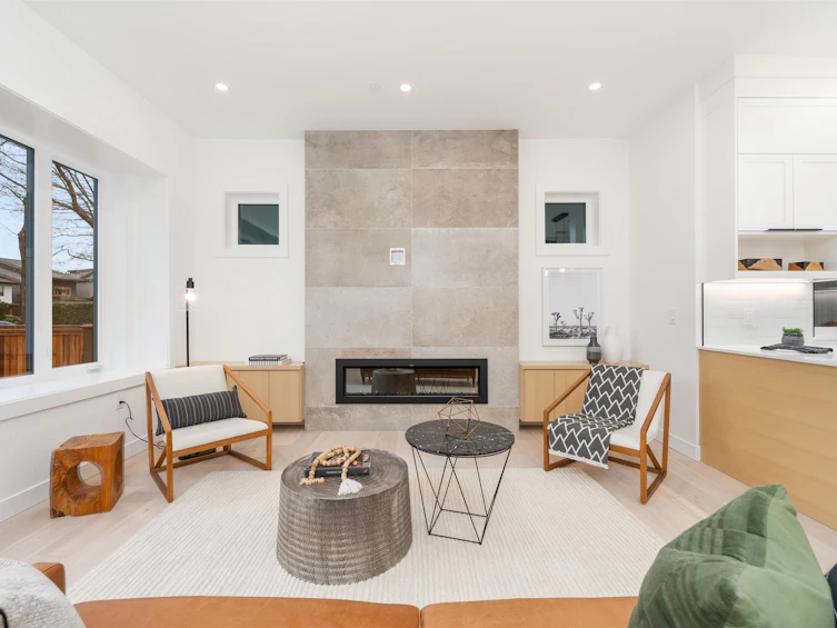 1-2630 Eton Street, Vancouver, BC, V5K 1K1