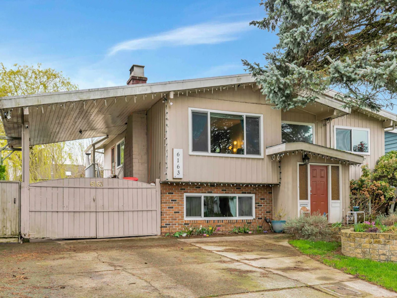 6163 172nd Street, Surrey BC V3S 4Y2