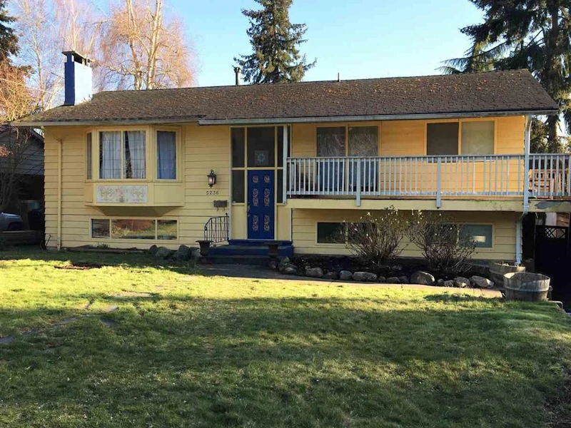 5236 Saratoga Drive, Delta BC V4M 2E9
