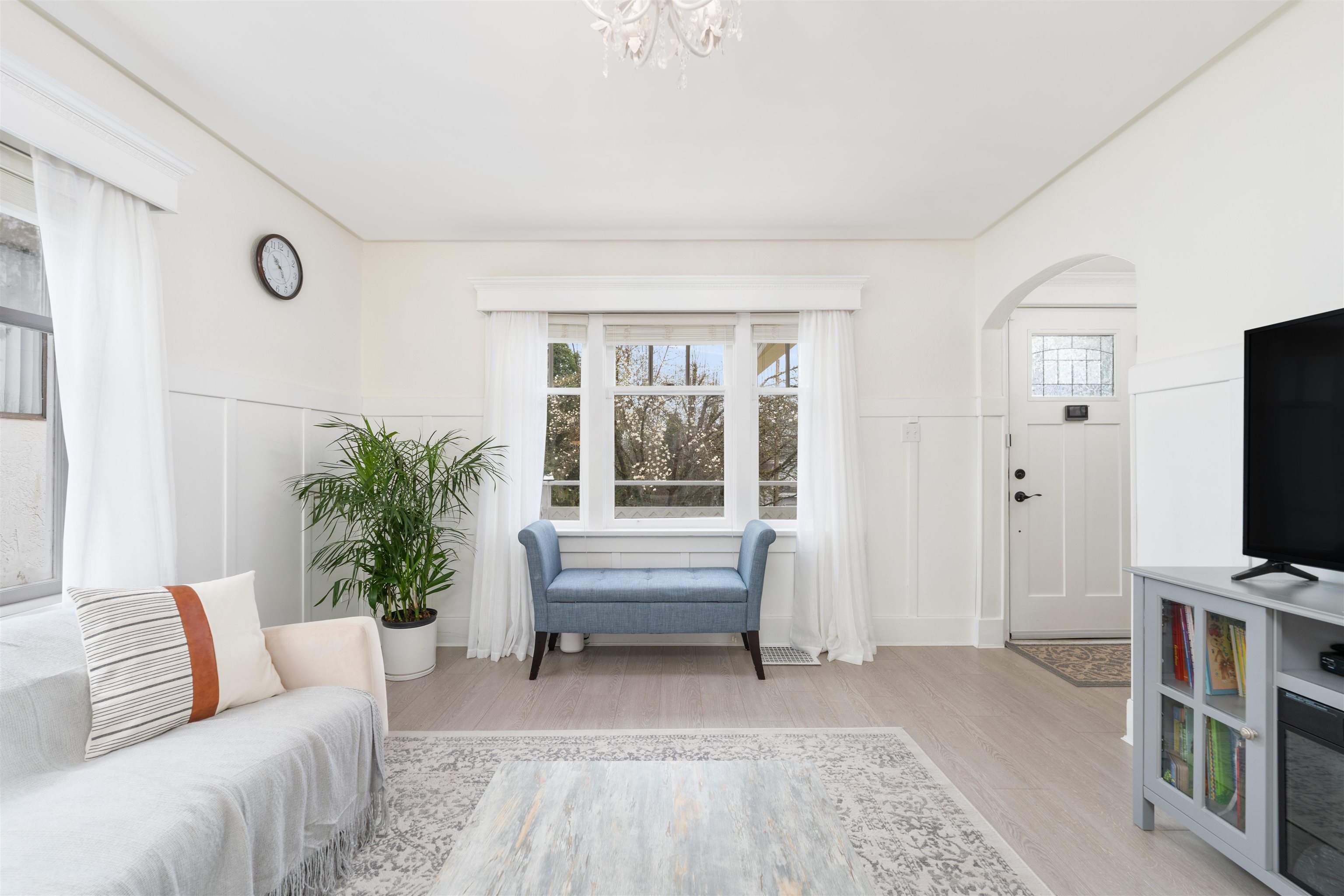 55 N Fell Avenue, Burnaby, BC, V5B 1L3