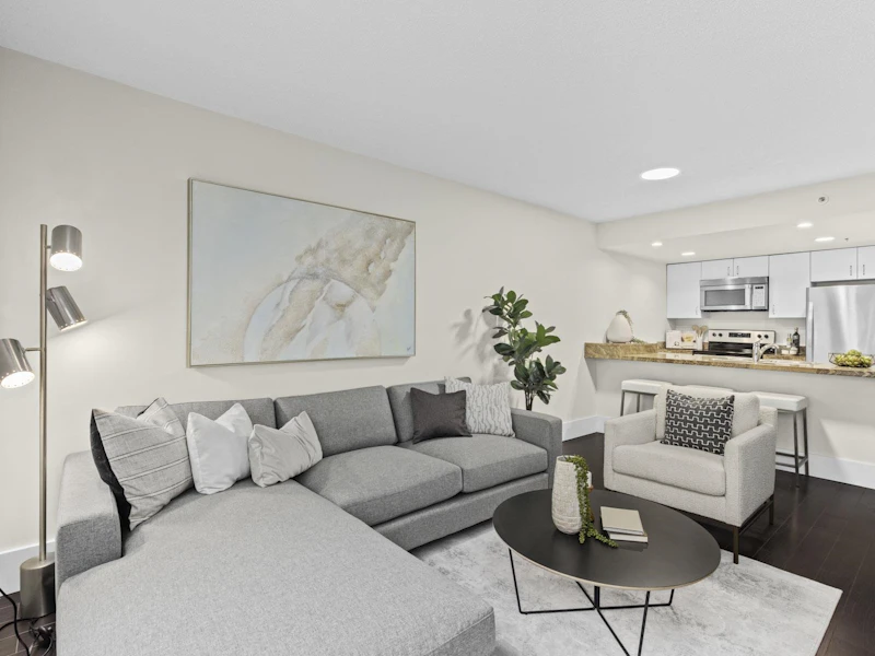 603 - 1060 Alberni Street, Vancouver BC V6E 4K2