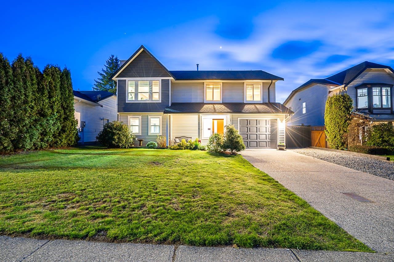 3215 266a Street, Langley, BC, V4W 3G1