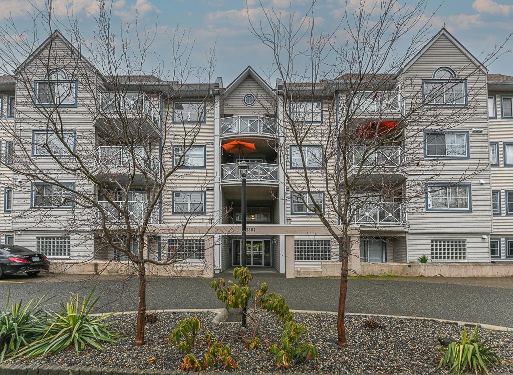 515-12101 80 Avenue, Surrey, BC, V3W 5V6
