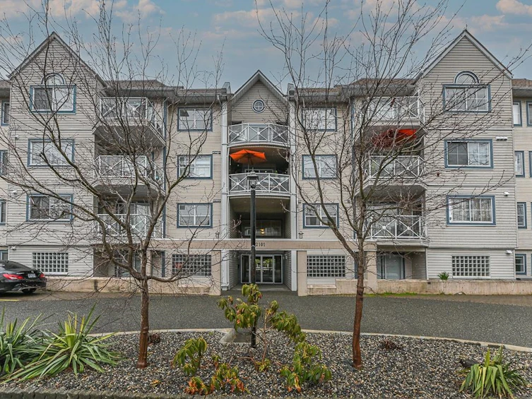 515-12101 80 Avenue, Surrey, BC, V3W 5V6