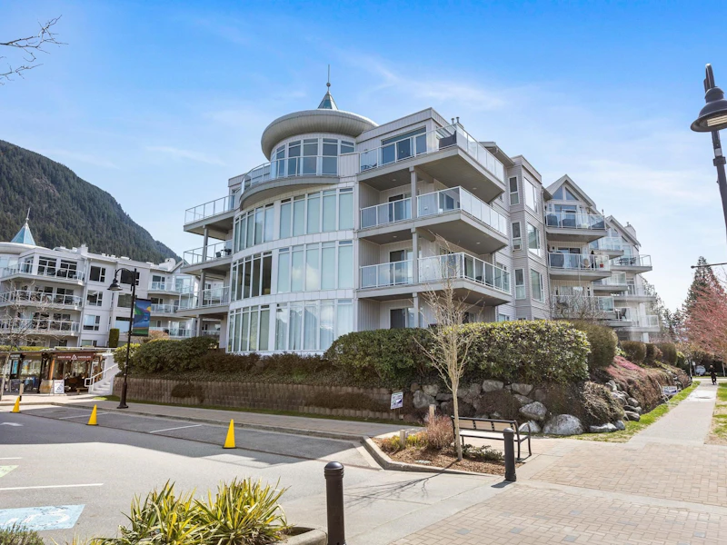 103 - 328 Esplanade Avenue, Harrison Hot Springs BC V0M 1A3