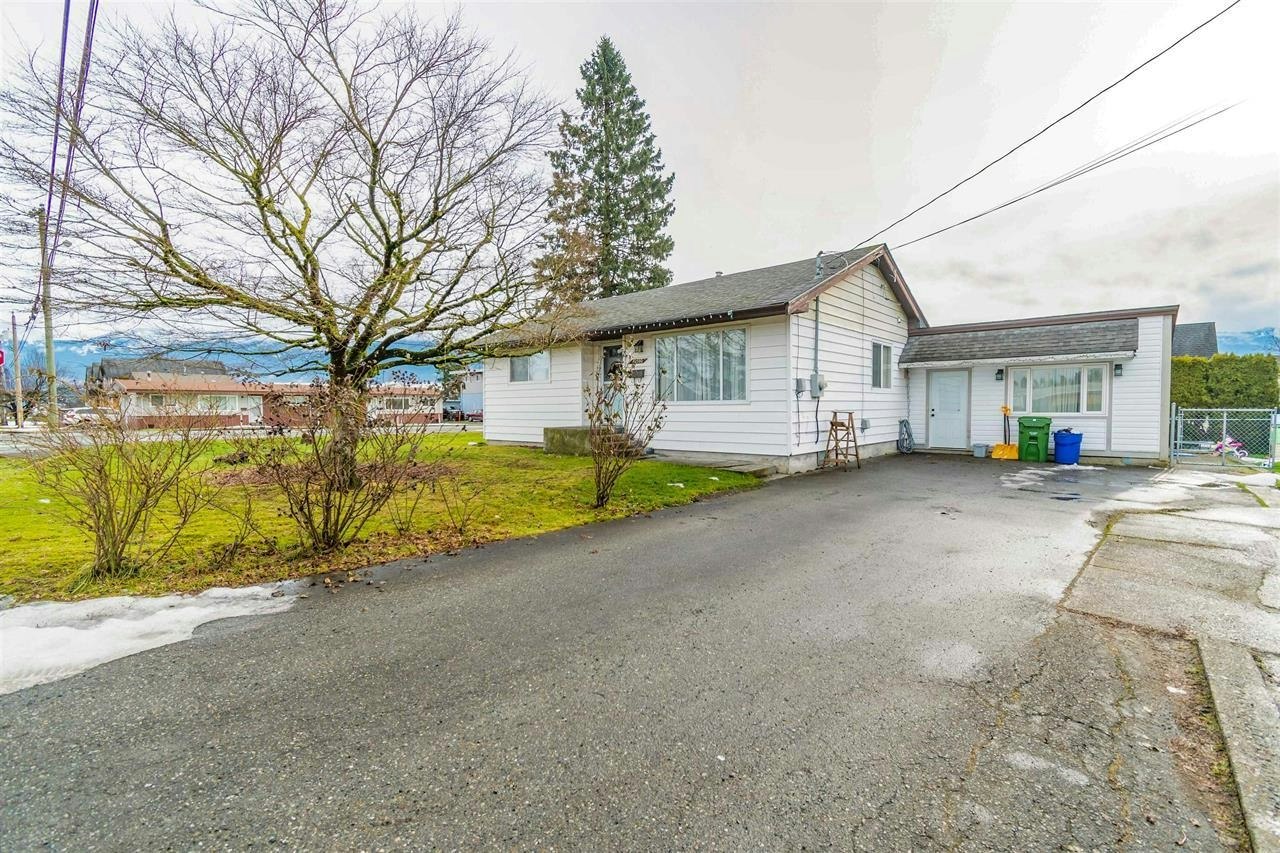 46580 Brooks Avenue, Chilliwack, BC, V2P 1C8