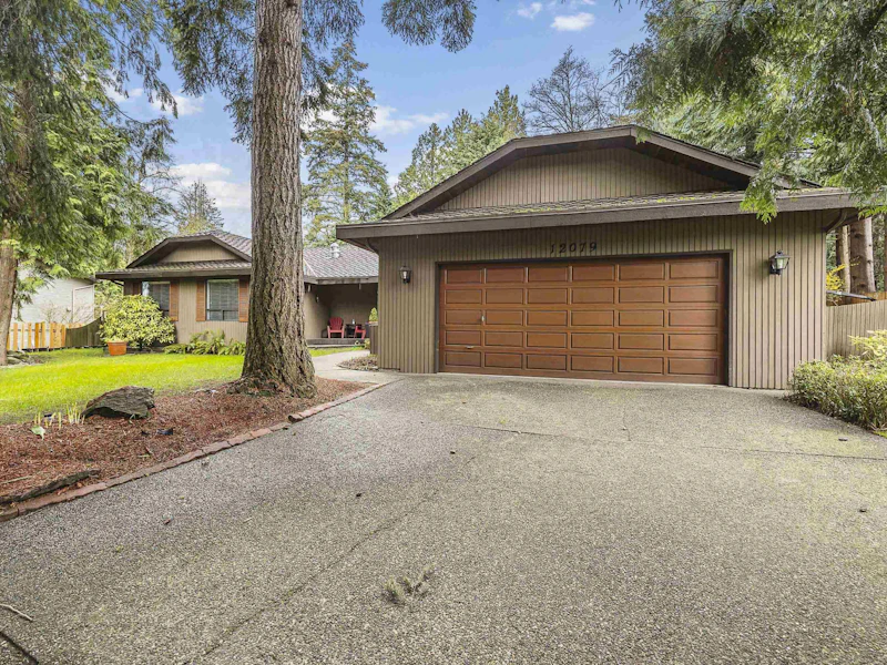 12079 57a Avenue, Surrey BC V3X 2S2