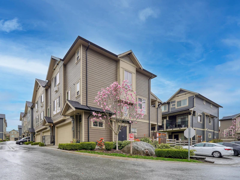 96 - 19913 70th Avenue, Langley BC