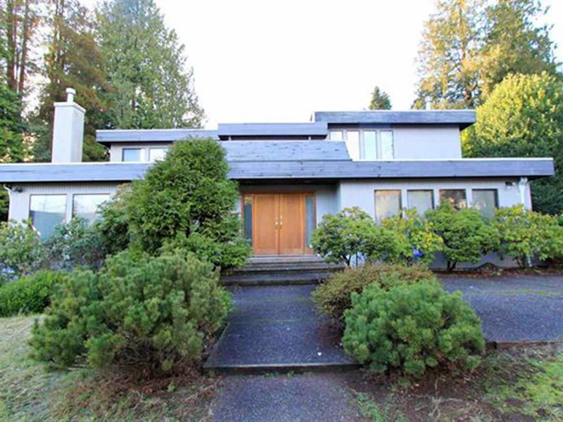 6057 Blenheim Street, Vancouver BC V6N 1R3