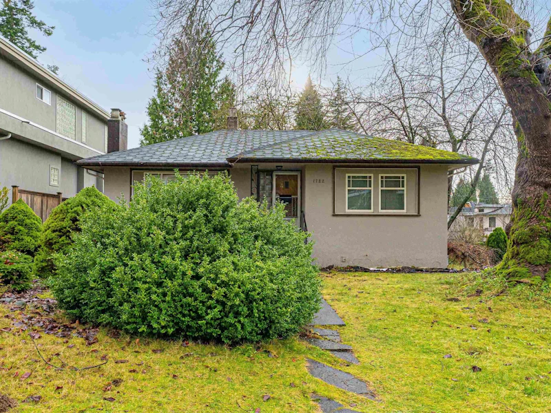 1722 W 68th Avenue, Vancouver BC V6P 2V8