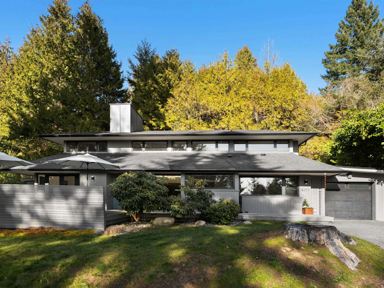 4371 Rockridge Road, West Vancouver, BC, V7W 1A6