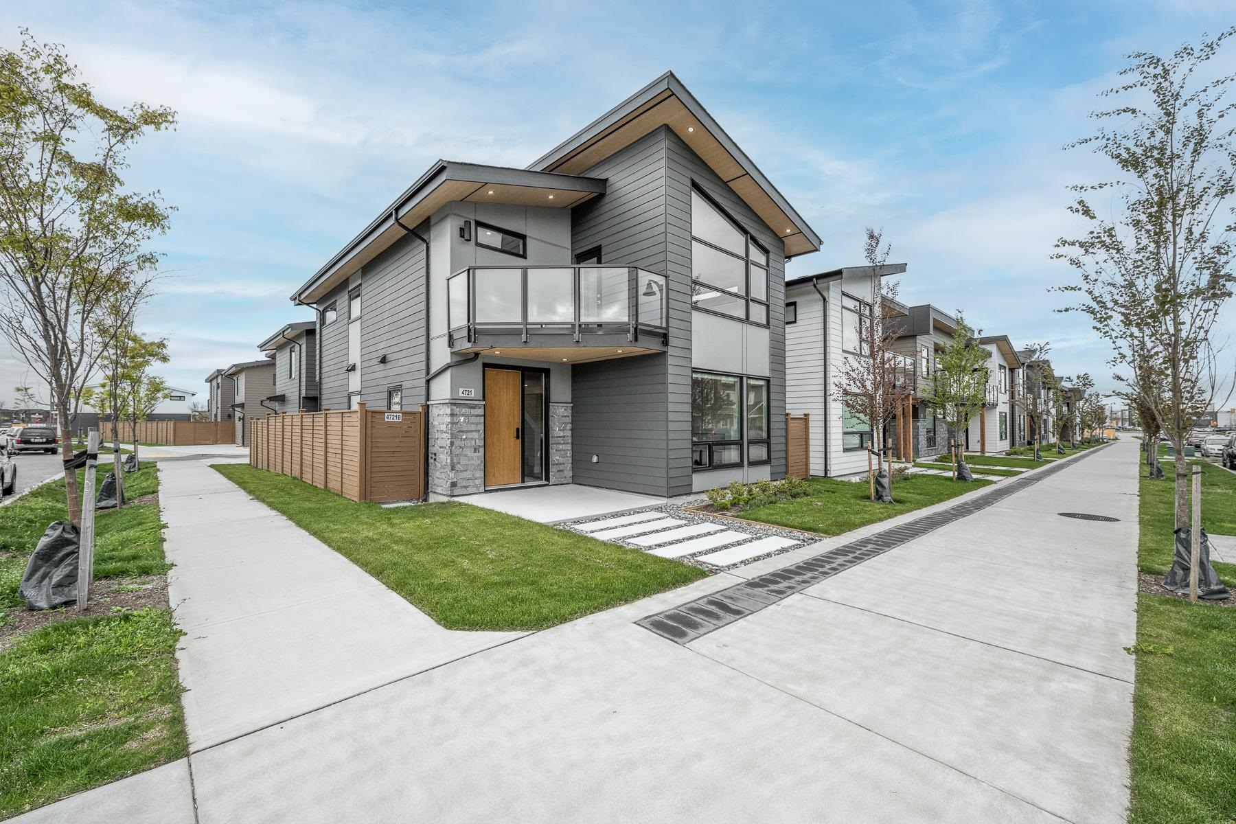 4721 Blue Heron Way, Delta, BC, V4M 0A8