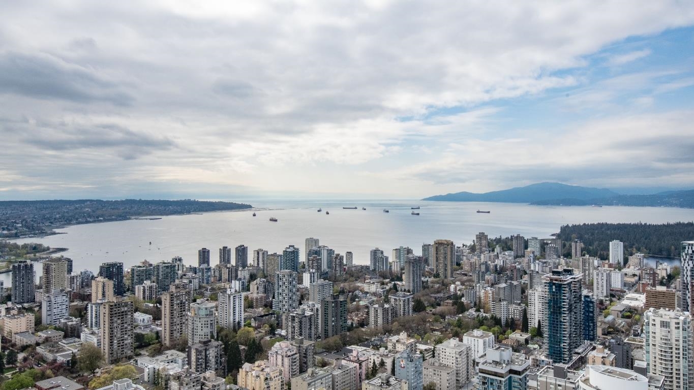 5704-1128 W Georgia Street, Vancouver, BC, V6E 0A8