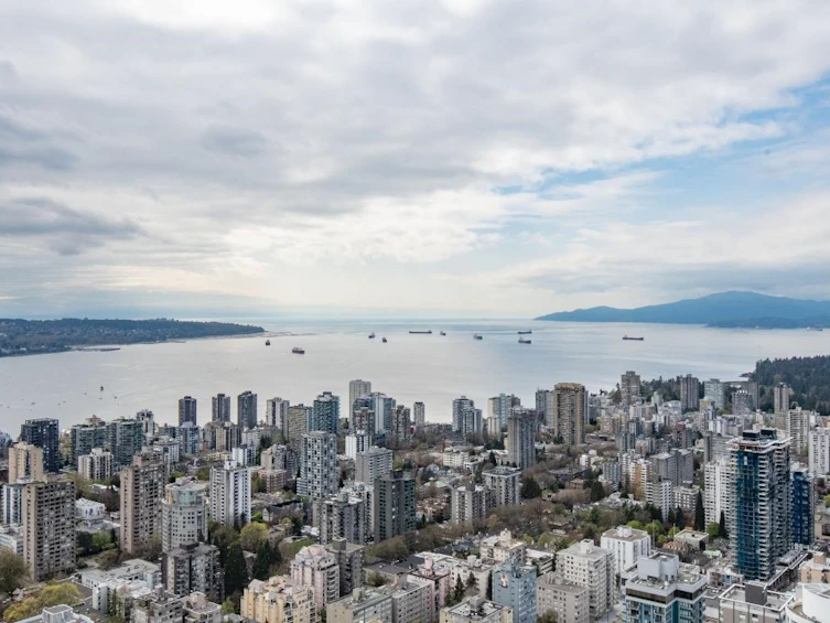 5704-1128 W Georgia Street, Vancouver, BC, V6E 0A8