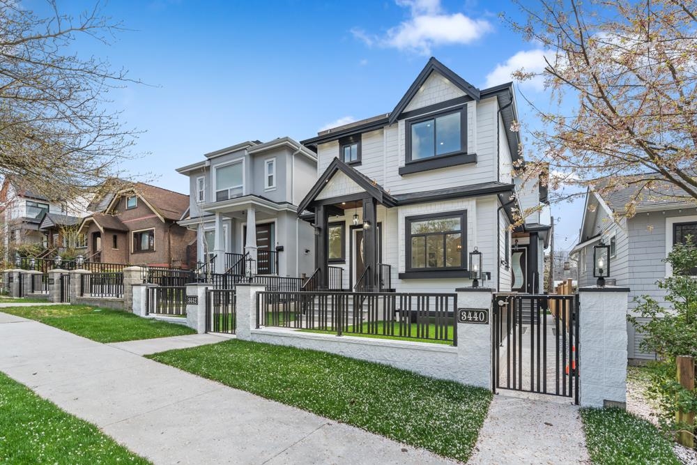 3440 Pandora Street, Vancouver, BC, V5K 1W8