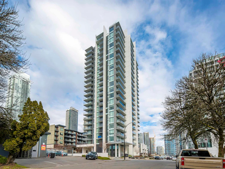 906-4465 Juneau Street, Burnaby, BC, V5C 0L8