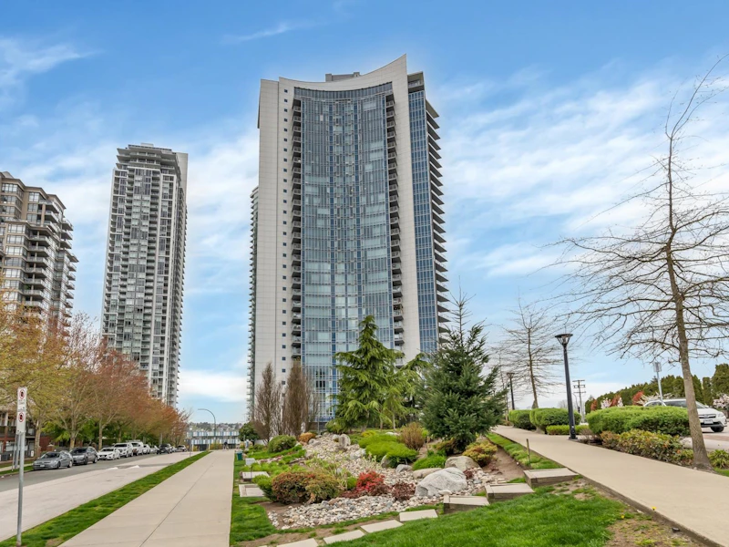 2609 - 4189 Halifax Street, Burnaby BC V5C 3X2