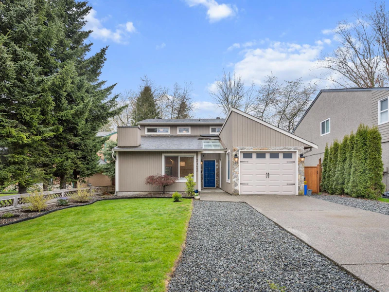 2122 Winston Court, Langley BC V2Y 1H5