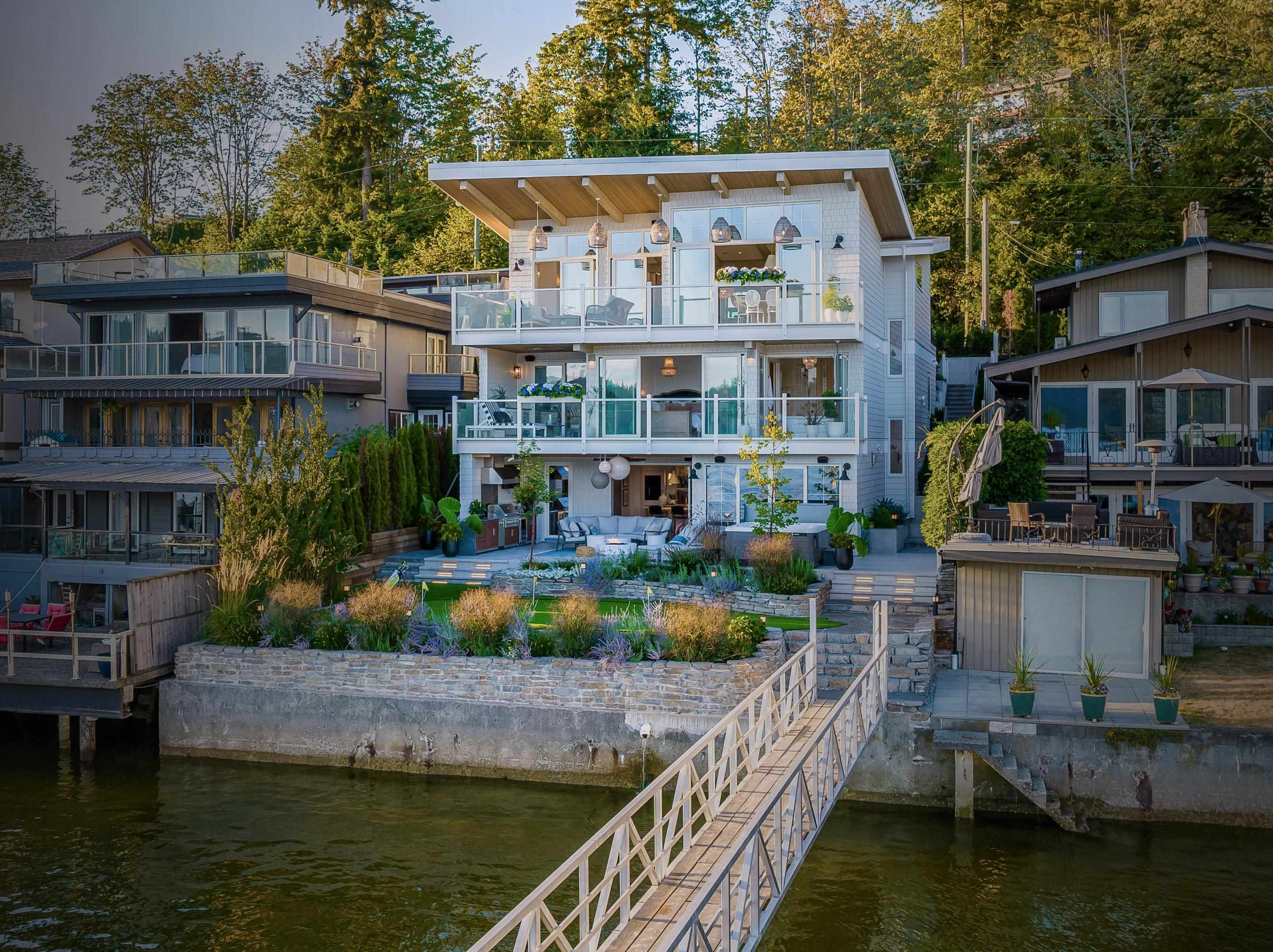 932 Alderside Road, Port Moody, BC, V3H 3A6