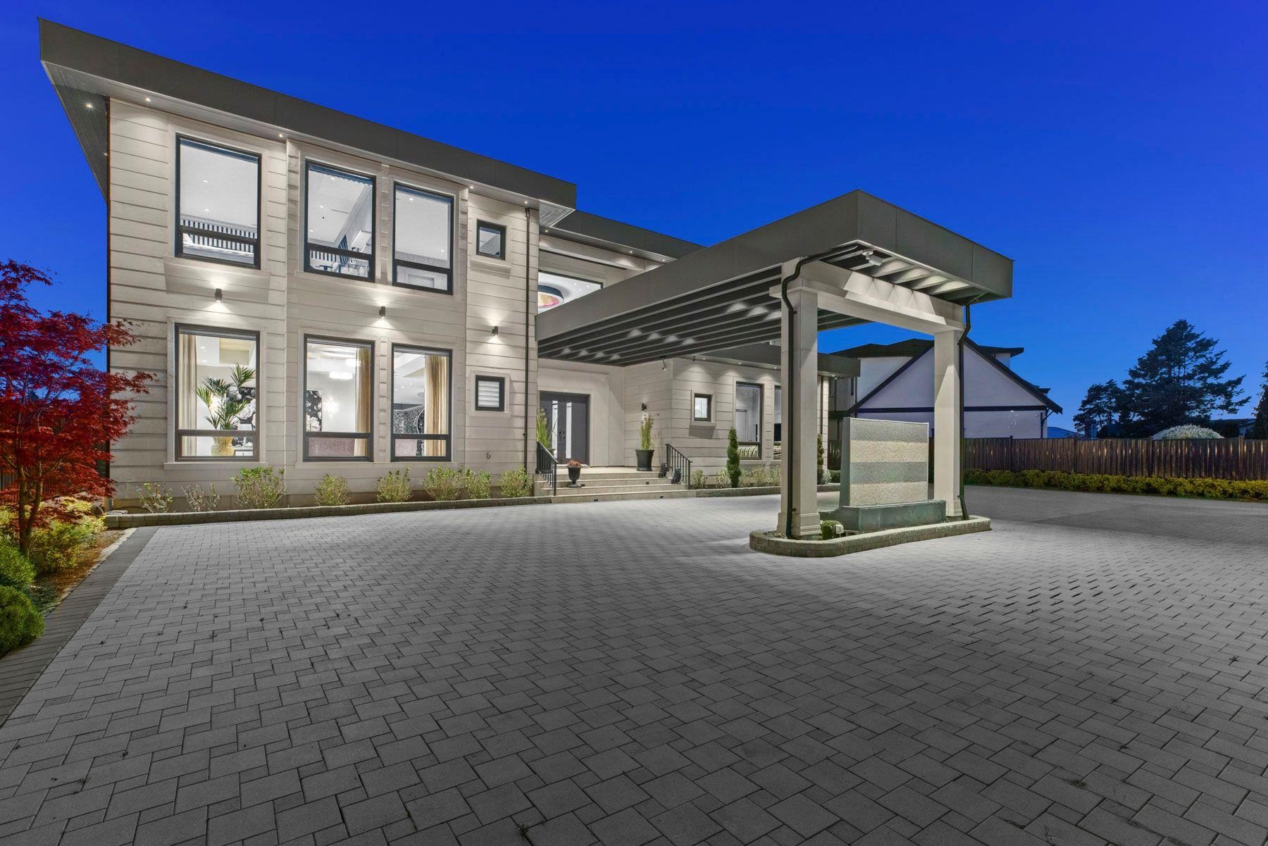 13800 Blundell Road, Richmond, BC, V6W 1B5