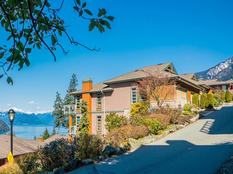 8591 Seascape Drive, West Vancouver BC V7W 3J7