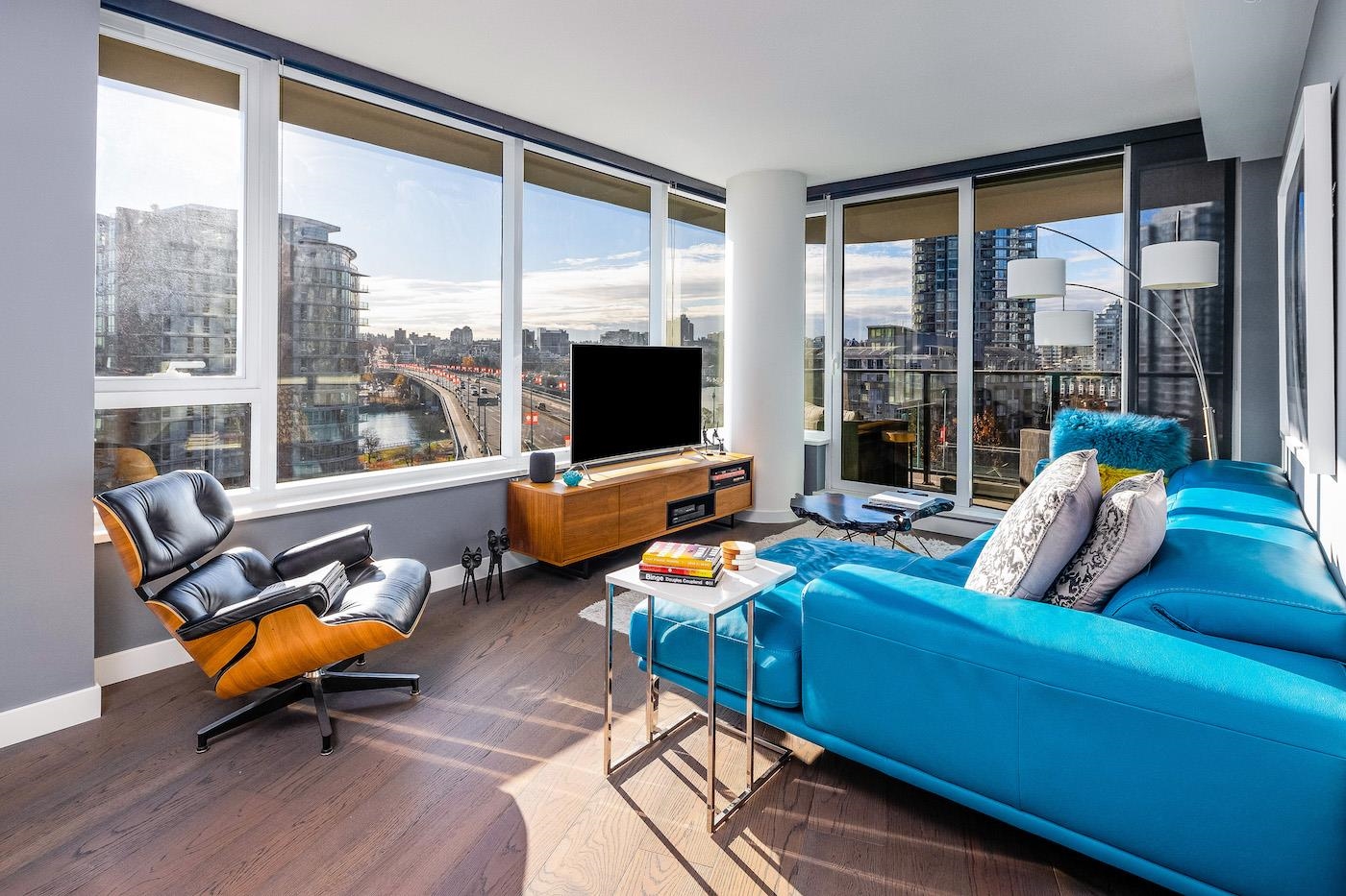 909-68 Smithe Street, Vancouver, BC, V6B 0P4