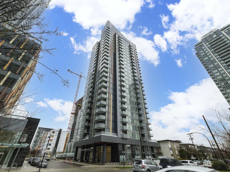 708-6398 Silver Avenue, Burnaby, BC, V5H 2Y5