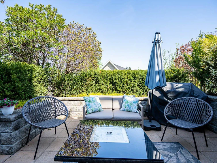 208-215 E 33rd Avenue, Vancouver, BC, V5V 2Z7