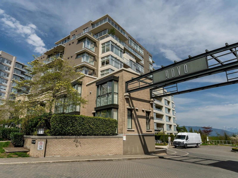 604 - 9288 University Crescent, Burnaby BC V5A 4X7