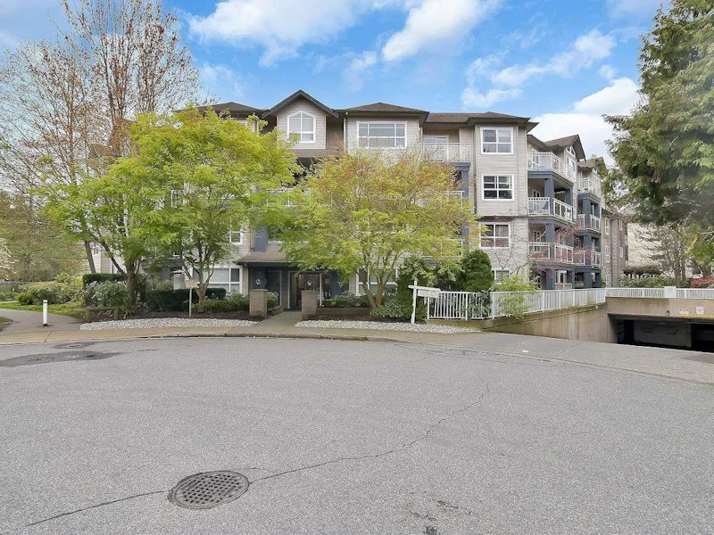 408 - 8115 121a Street, Surrey BC V3W 1J2