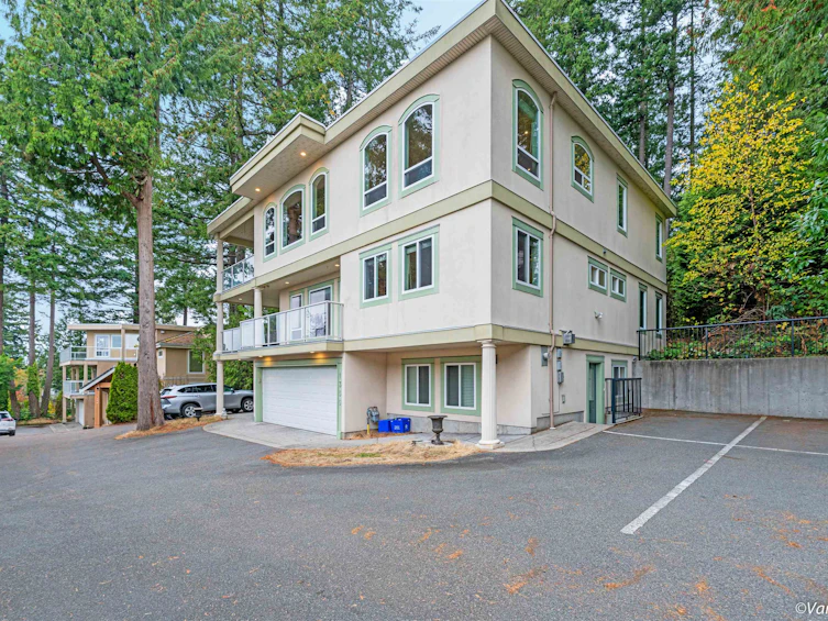 1355 Everall Street, Surrey, BC, V4B 3S7
