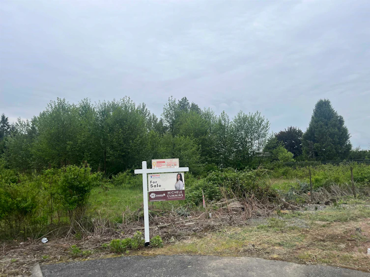 8582 Bain Street, Mission, BC, V2V 7R7