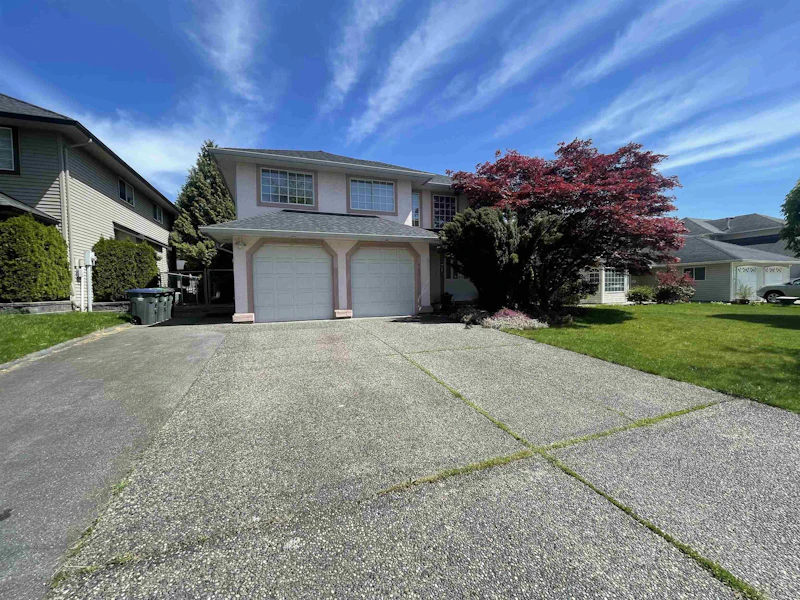 6122 170th Street, Surrey BC V3S 3Y8
