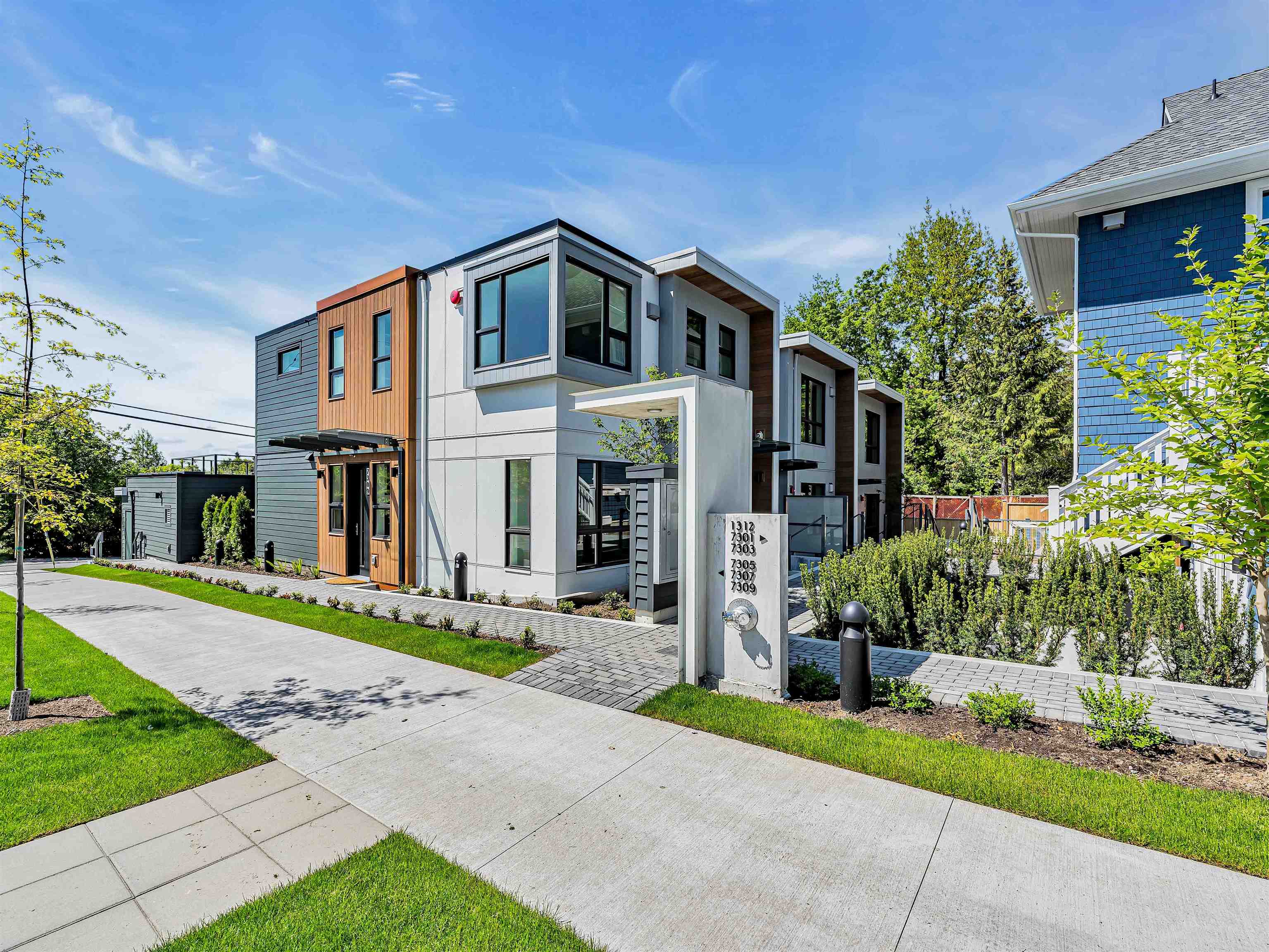 7307 Hudson Street, Vancouver, BC, V6P 1S8