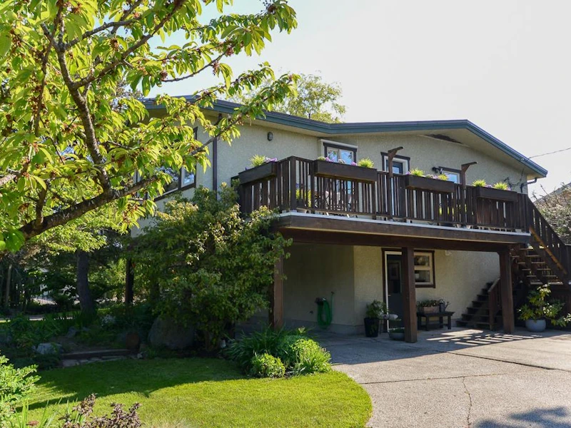 8200 Seafair Drive, Richmond BC V7C 1X2
