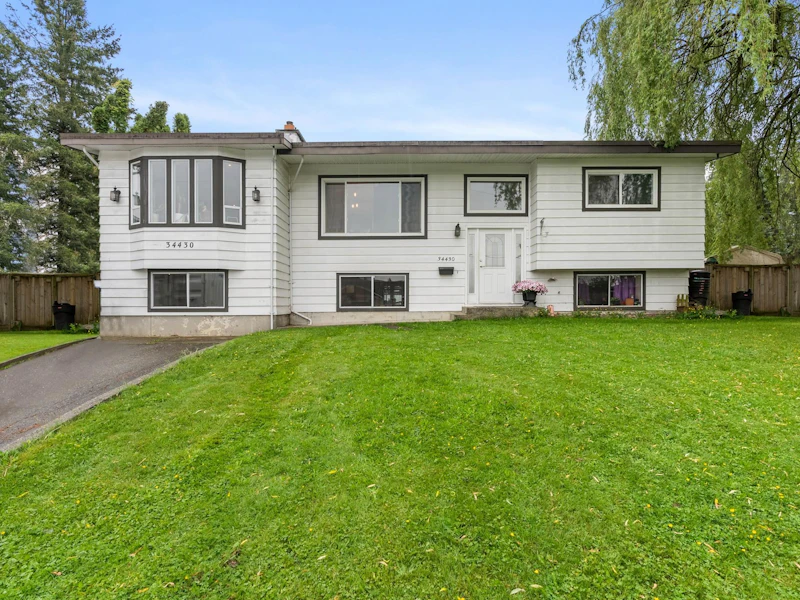 34430 Donlyn Avenue, Abbotsford BC V2S 4W7