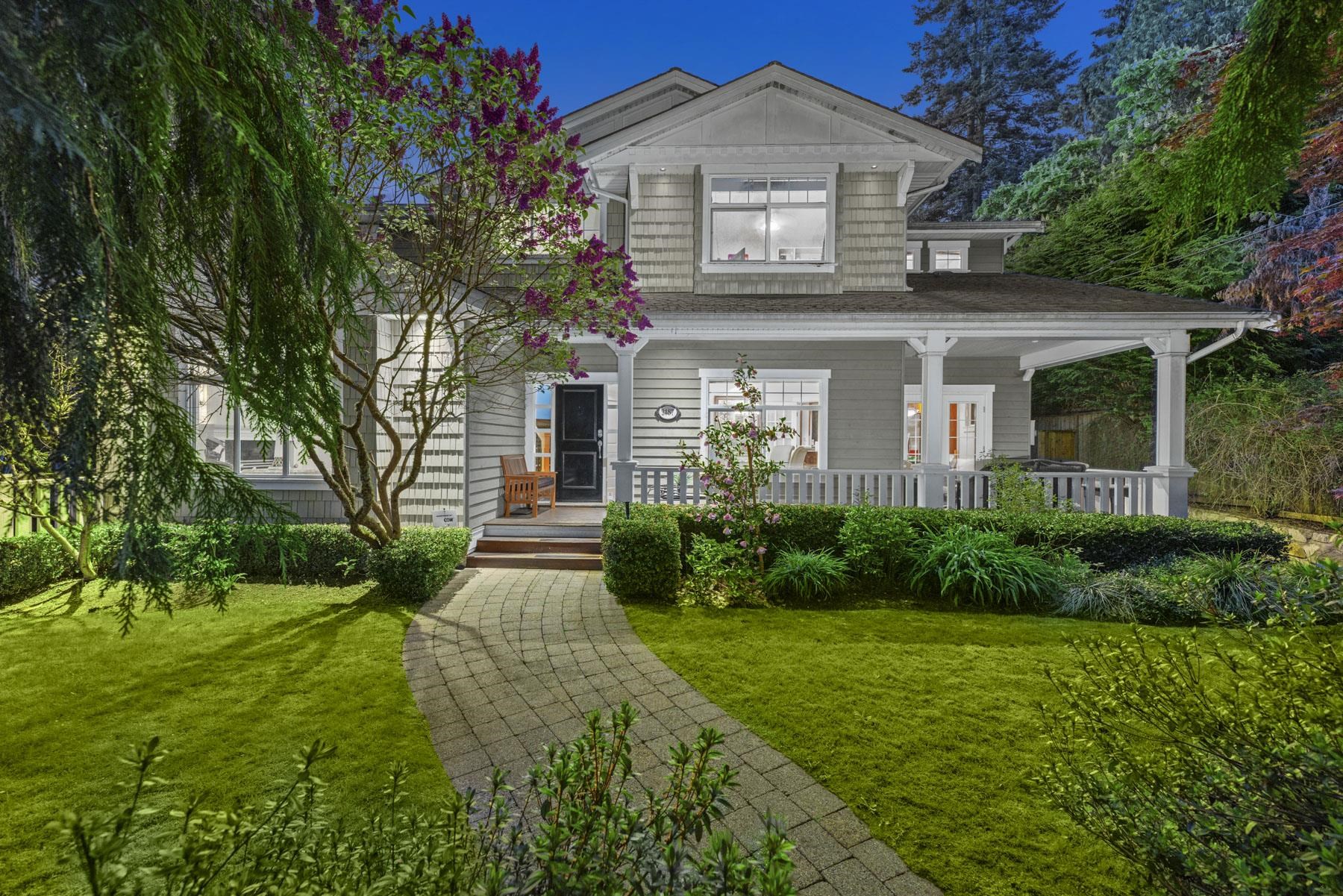 2187 Jefferson Avenue, West Vancouver, BC, V7V 2A6