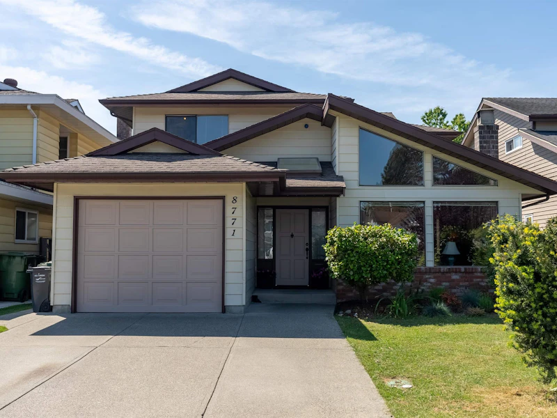 8771 Ashbrook Court, Richmond BC V6Y 2Z7