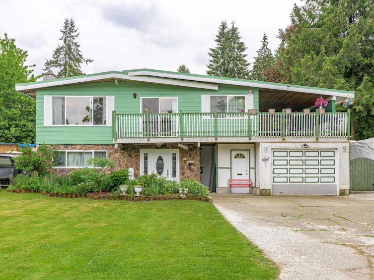 14532 103 Avenue, Surrey, BC, V3R 6A9