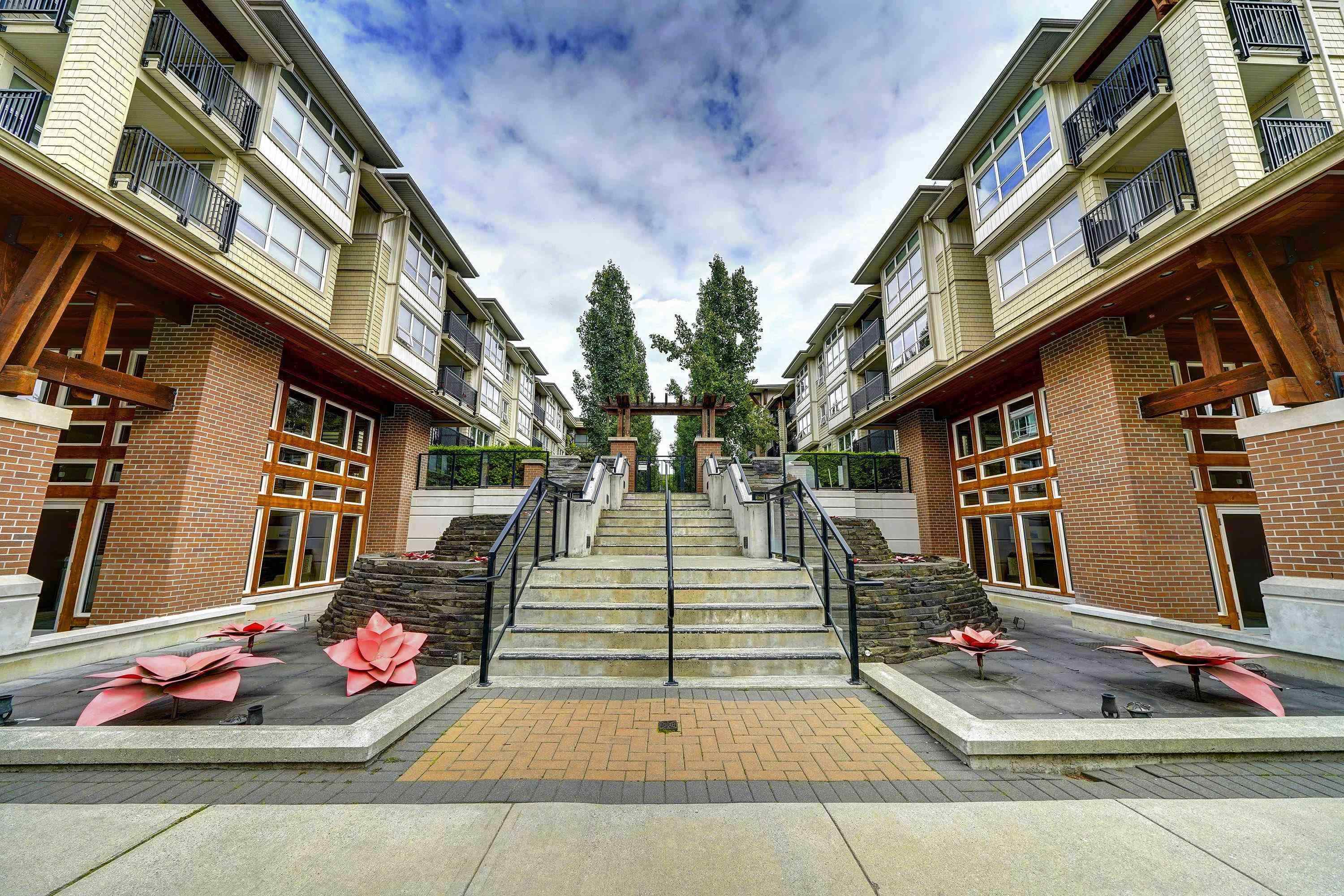 419-6828 Eckersley Road, Richmond, BC, V6Y 0E8