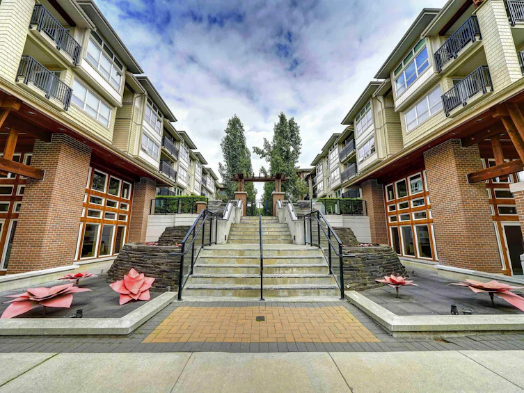 419-6828 Eckersley Road, Richmond, BC, V6Y 0E8