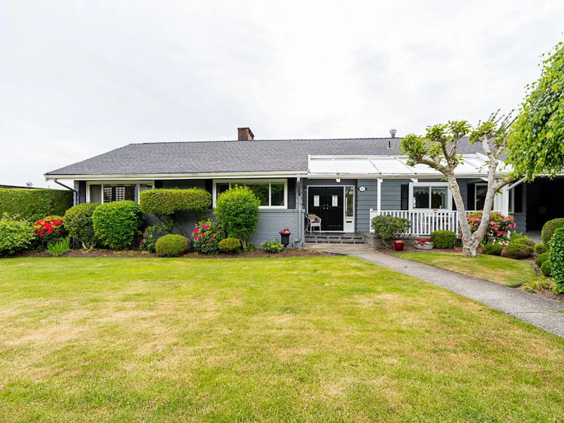 912 Jackson Crescent, New Westminster BC V3L 4R9