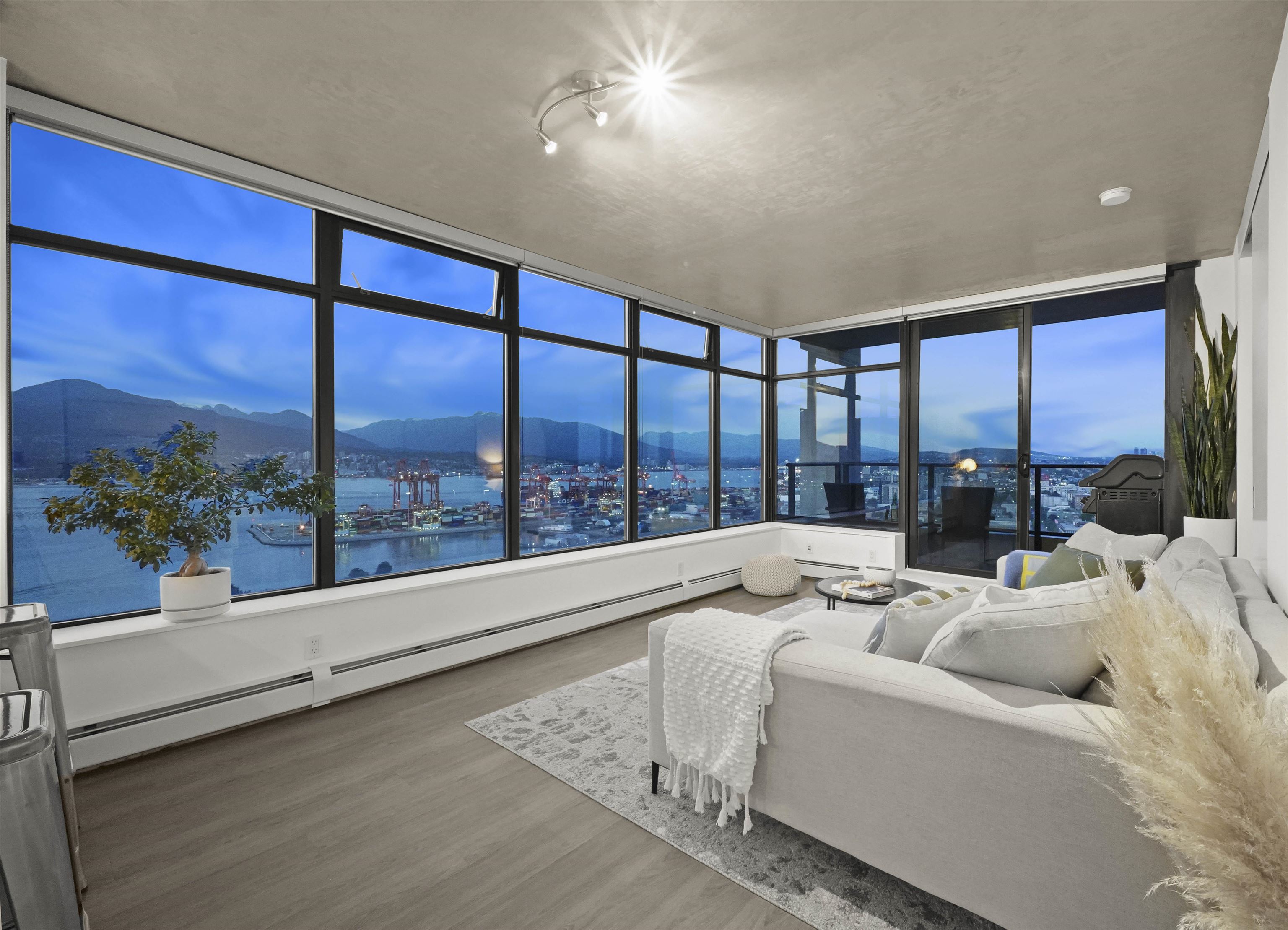 2701-108 W Cordova Street, Vancouver, BC, V6B 0G5