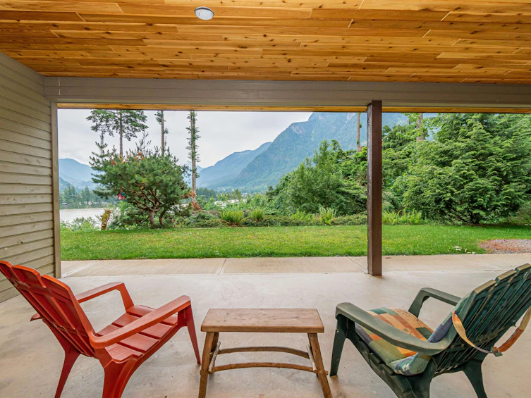 21220 Landstrom Road, Hope, BC, V0X 1L3