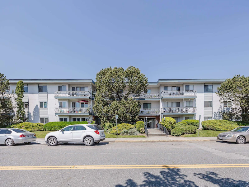 219 - 17707 57a Avenue, Surrey BC V3S 1J2