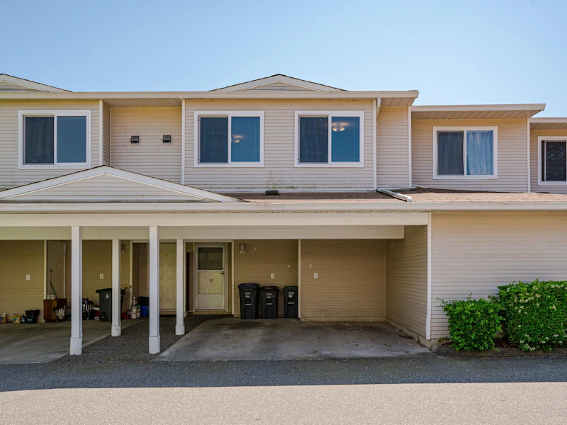 11 - 10051 155th Street, Surrey BC V3R 0S1