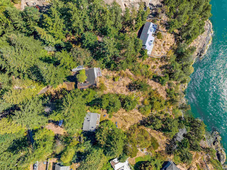 341 Robinson Road, Bowen Island, BC, V0N 1G1 - 8