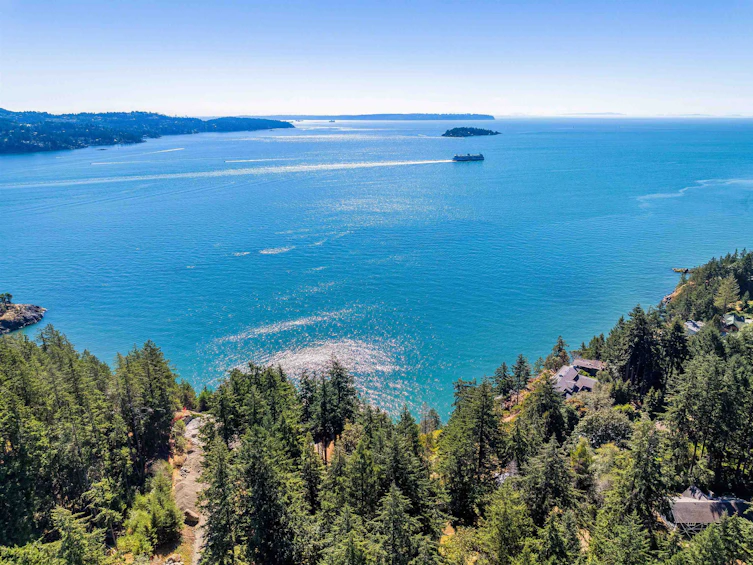 341 Robinson Road, Bowen Island, BC, V0N 1G1 - 14