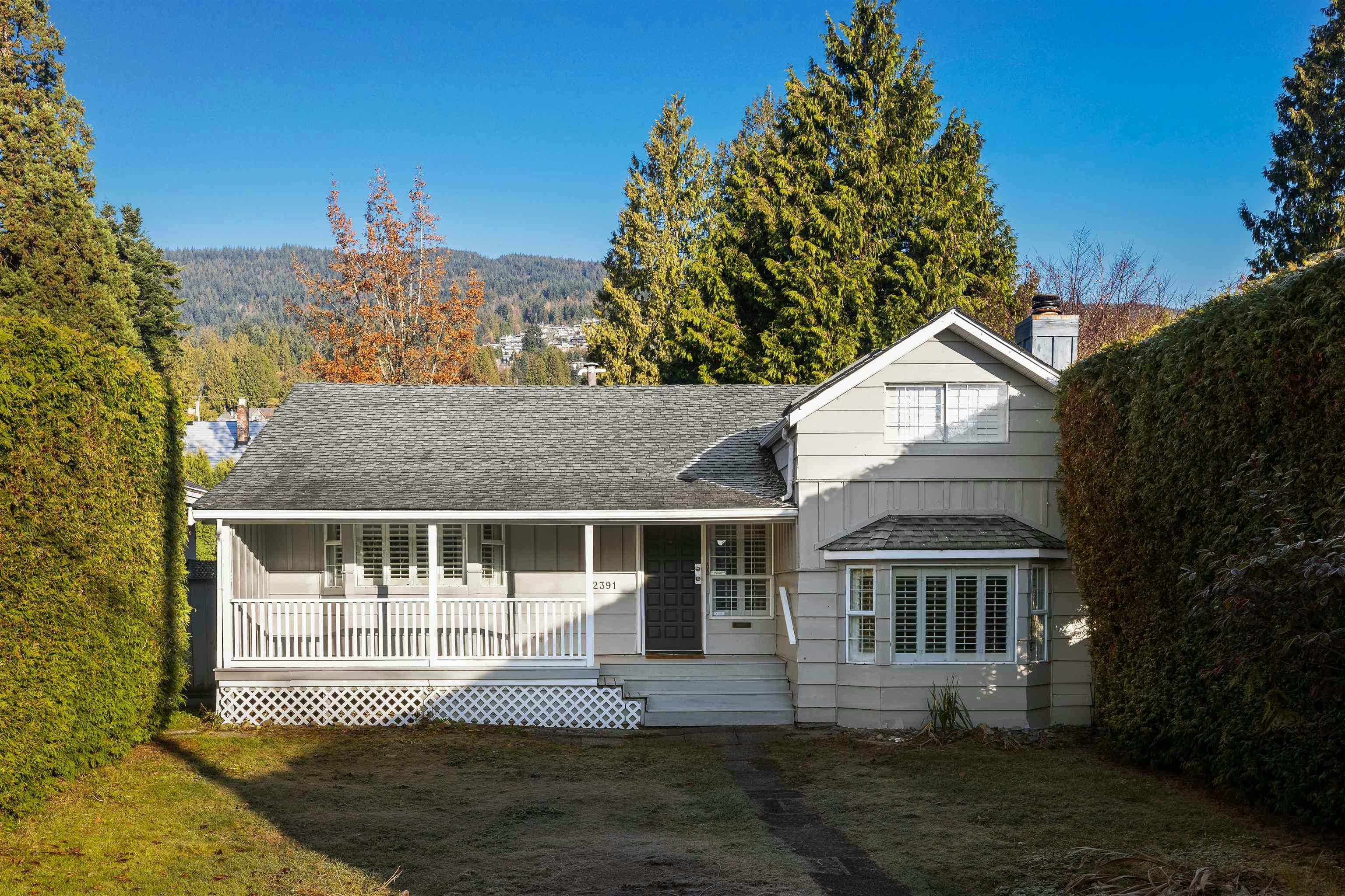 2391 Kings Avenue, West Vancouver, BC, V7V 2C3